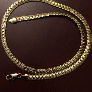 Stunning Gold Necklace Brand new